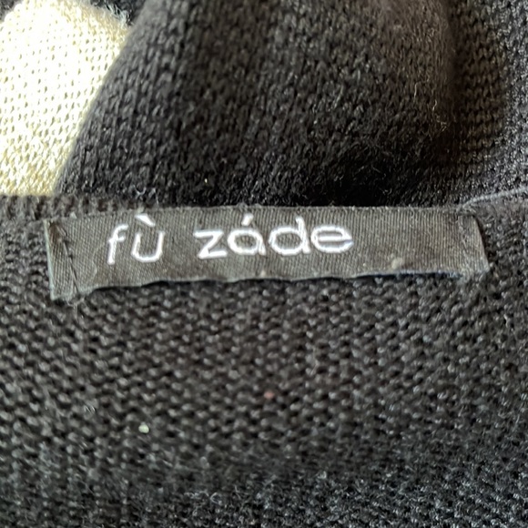 fu zade Waterfall Black Cardigan - Picture 10 of 11